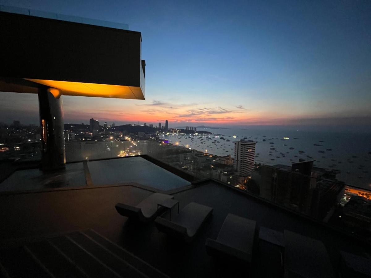 The Edge Central Pattaya Esterno foto